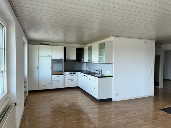 wunderschöne 5.5 Zimmer Maisonette-Wohnung mit Top-Aussicht in Grossaffoltern 5