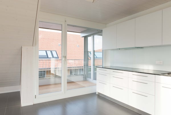 Grosszügige, moderne 4 1/2-Zimmer-Dachwohnung mit Galerie und Sicht ins Grüne in Rapperswil / BE 5