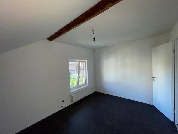 modern und hell: 4.5 Zimmer-Dachwohnung in Rapperswil/BE 10