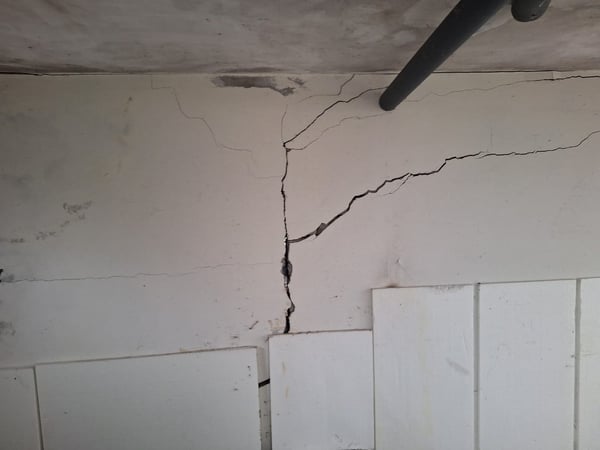 Einzelgarage in Grenchen zu vermieten, mit Abstellplatz vor Tor 3