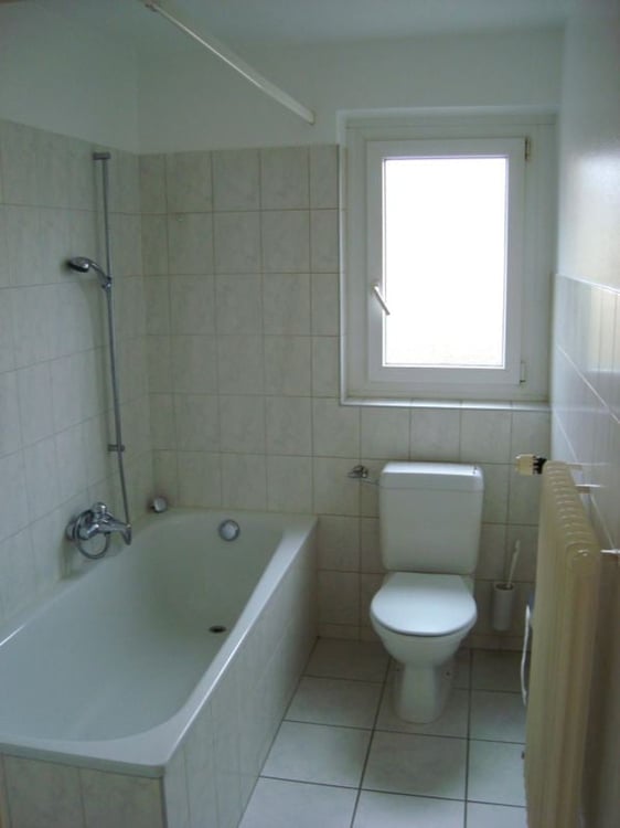 Grosse 1 Zimmerwohnung Biel zu vermieten 5