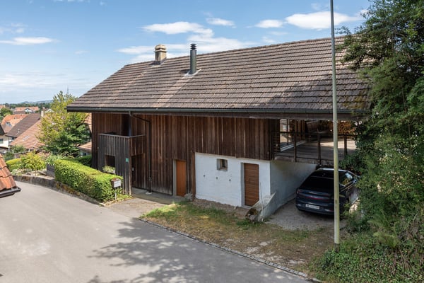 Ein Haus für Romantiker und eine Baulandparzelle mit Potential 3