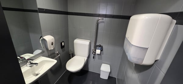 Espace moderne et lumineux au cœur de Bienne 5