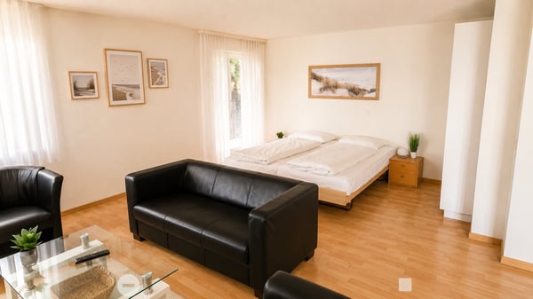 Möbliert wohnen im Herzen von Biel – 40 m², Balkon, Klima & Sauna 5