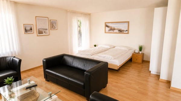 Möbliert wohnen im Herzen von Biel – 40 m², Balkon, Klima & Sauna 5