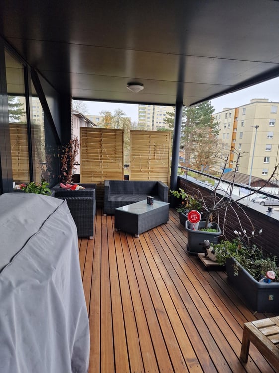 Moderne 1.5-Zimmer-Duplex-Wohnung mit Balkon 7