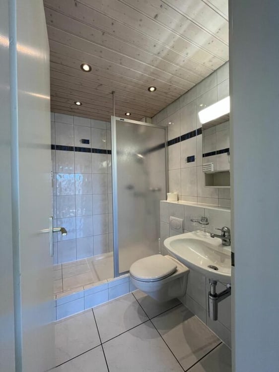 Helle 3.5 Zimmerwohnung mit Balkon 6