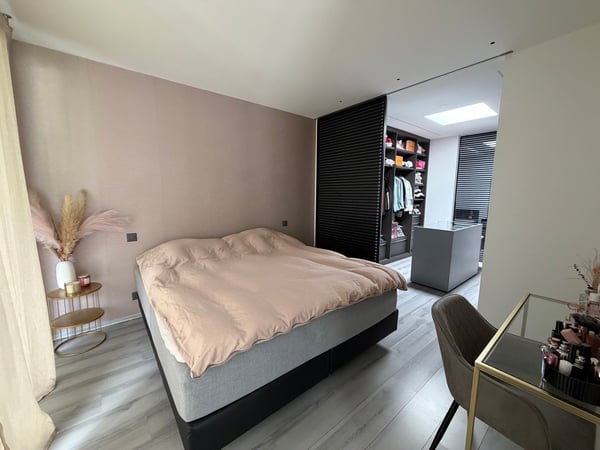 PROPRIÉTÉ CONTEMPORAINE D’EXCEPTION À SAXON 17