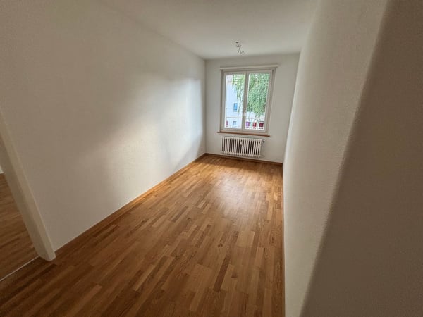 Charmante 3.5-Zimmerwohnung mit Balkon in Ostermundigen 2