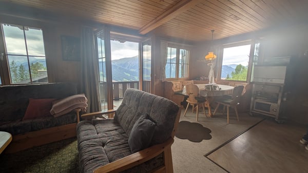Charmante möblierte 2.5 Zimmer Ferienwohnung im Ferienparadies 4