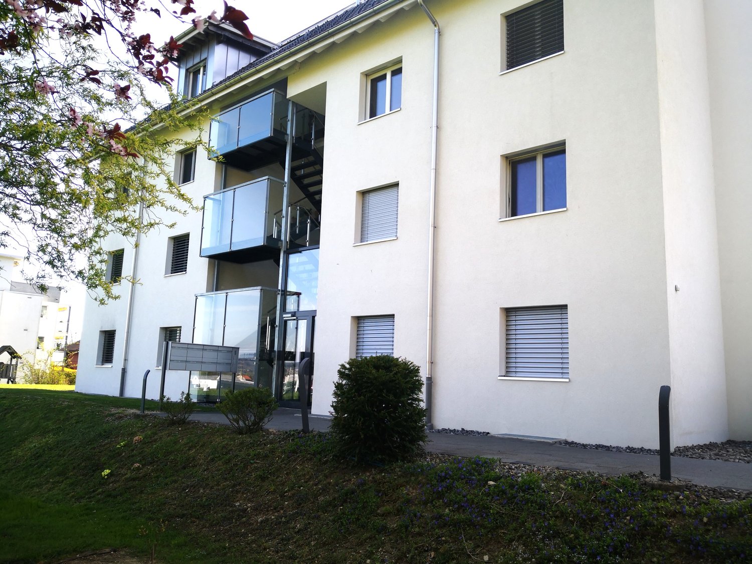 Bild schöne 4.5 Zimmer Garten-Wohnungen in Selzach