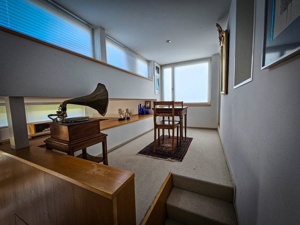 Zentral, grosszügig – mit Umbaupotential 11