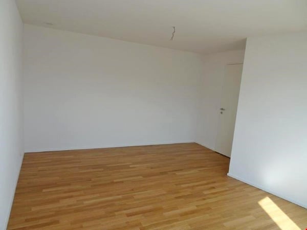 Moderne Dachwohnung mit Loggia 8