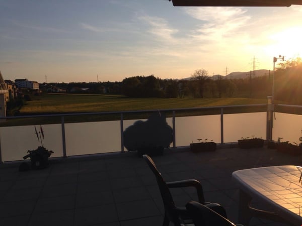 6.5 Zimmer-Wohnung an ruhiger und sehr schöner Lage mit Abendsonne 5