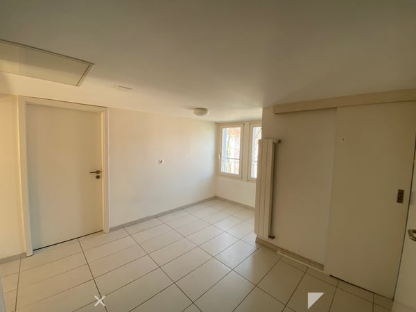 Renovierte 3 Zi-Dachwohnung für max. 2 Personen 4