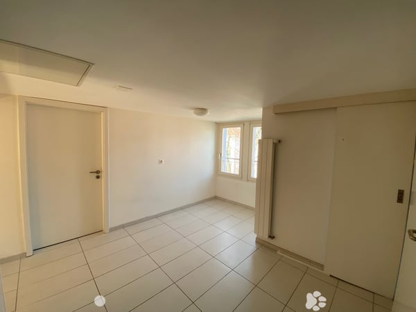 Renovierte 3 Zi-Dachwohnung für max. 2 Personen 4