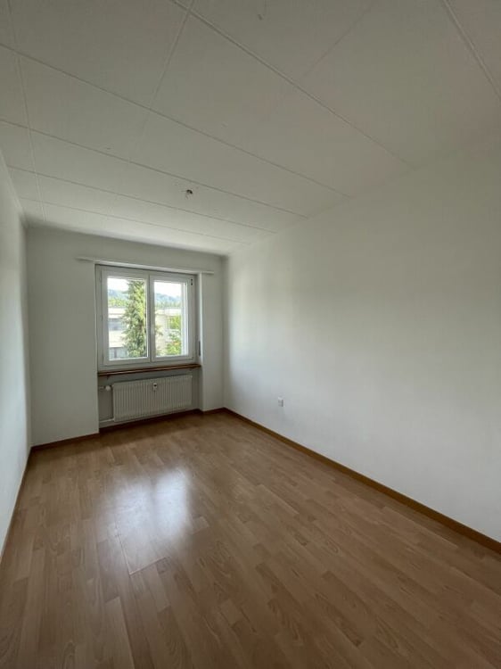 schöne 3.5-Zimmerwohnung im Hochparterre zu vermieten! 10