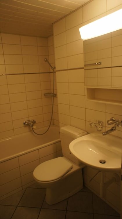 schöne 2-Zimmerwohnung zu vermieten! 3