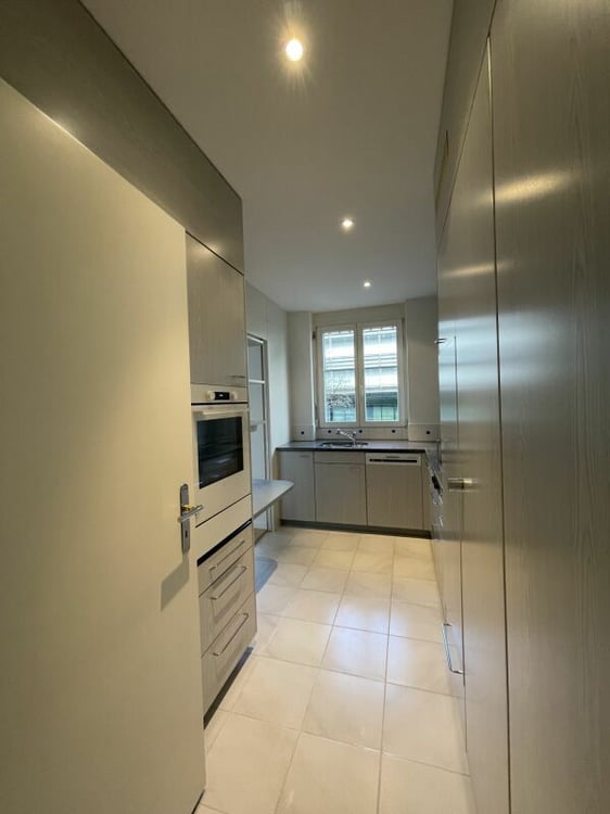 grosszügige 5-Zimmerwohnung in Bern/Eigerplatz zu vermieten! 2