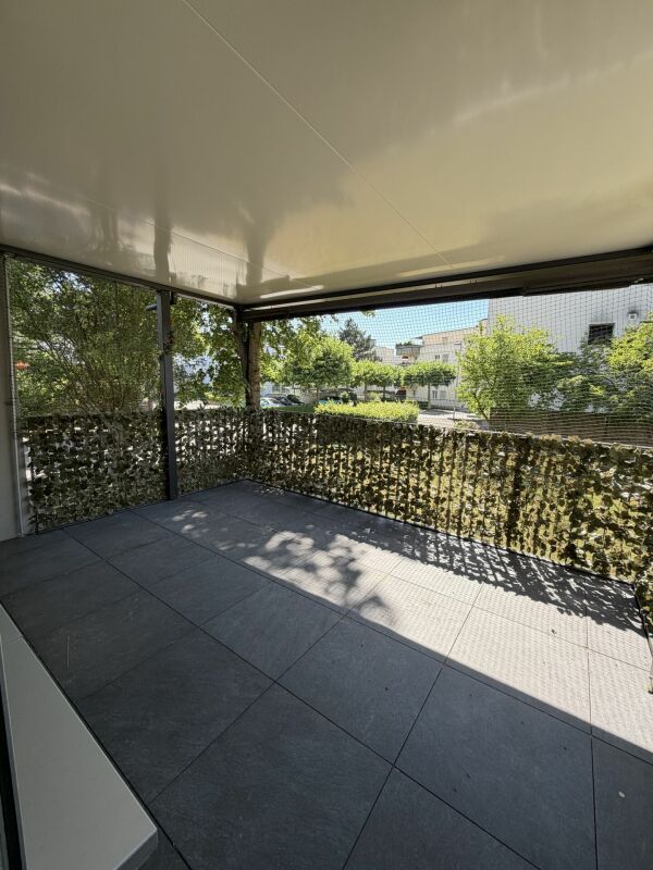 barrierefreie 3.5-Zimmerwohnung mit riesigem Balkon in Urtenen-Schönbühl zu vermieten!