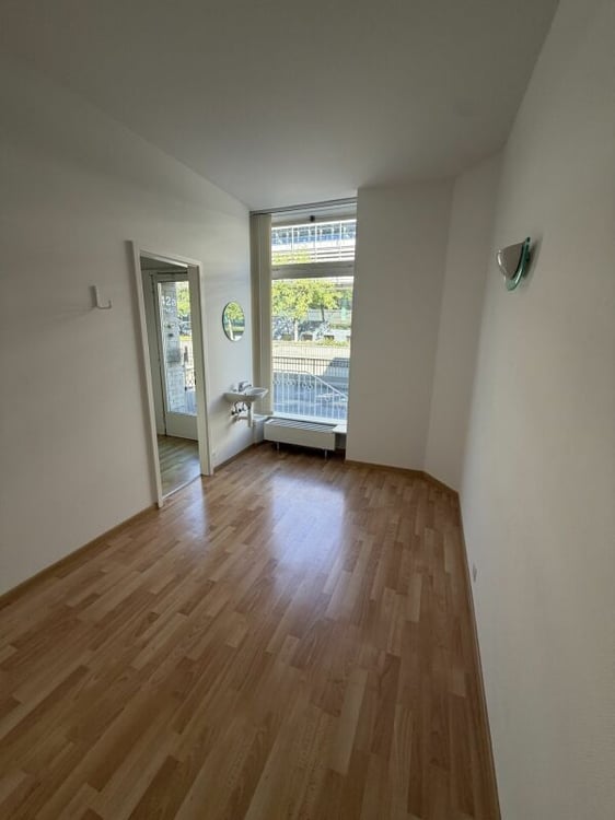 Eigerplatz - Helle und grosszügiger Gewerberäume zu vermieten! 10