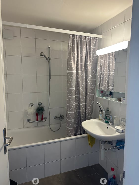 Lumineux appartement de 2 pièces avec balcon au 6e étage – Bienne 7