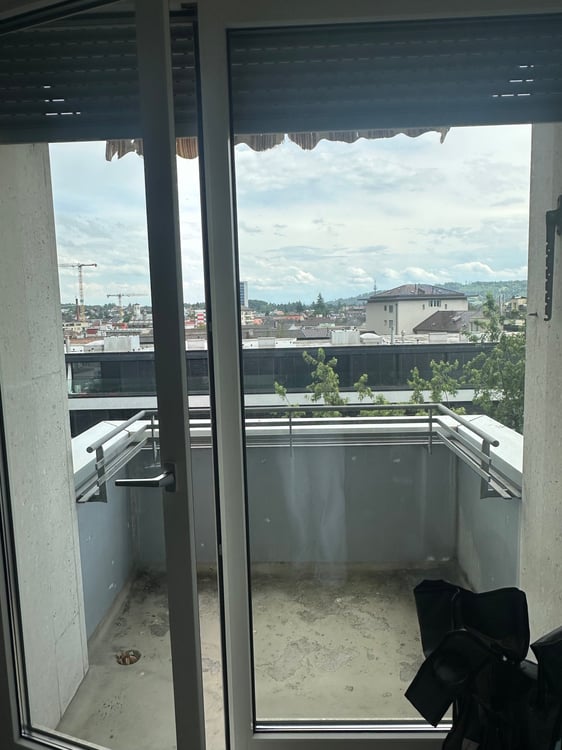 Lumineux appartement de 2 pièces avec balcon au 6e étage – Bienne 6