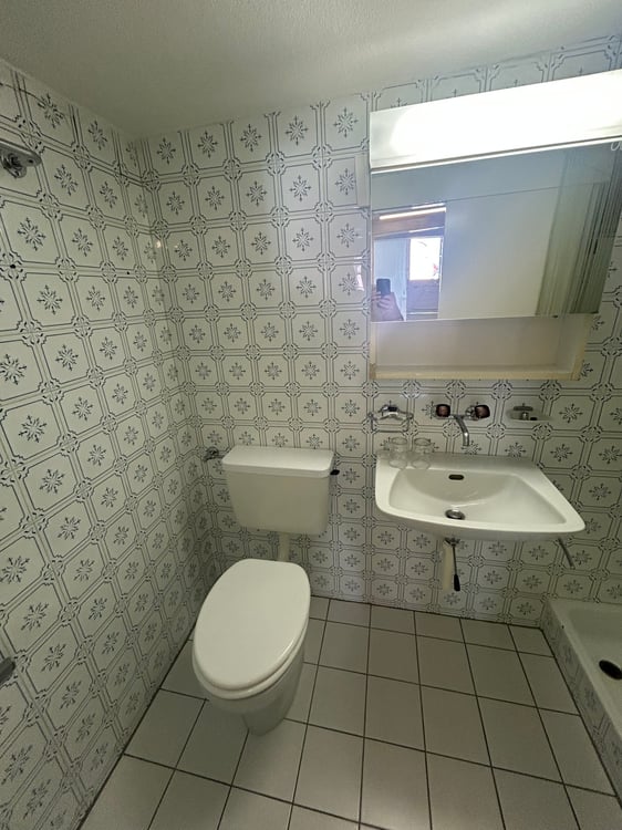 Grand studio au coeur de la vieille ville de Bienne 10