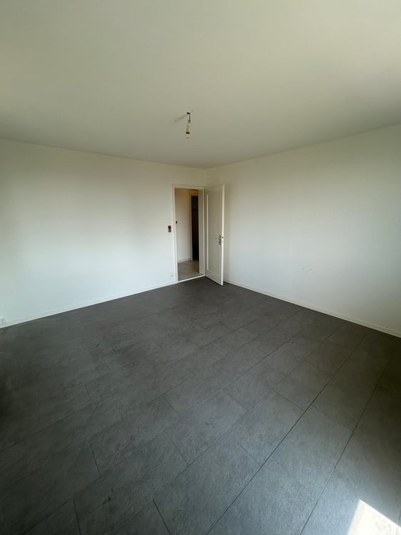 Bel appartement de 3 pièces dans quartier calme à Bienne 5