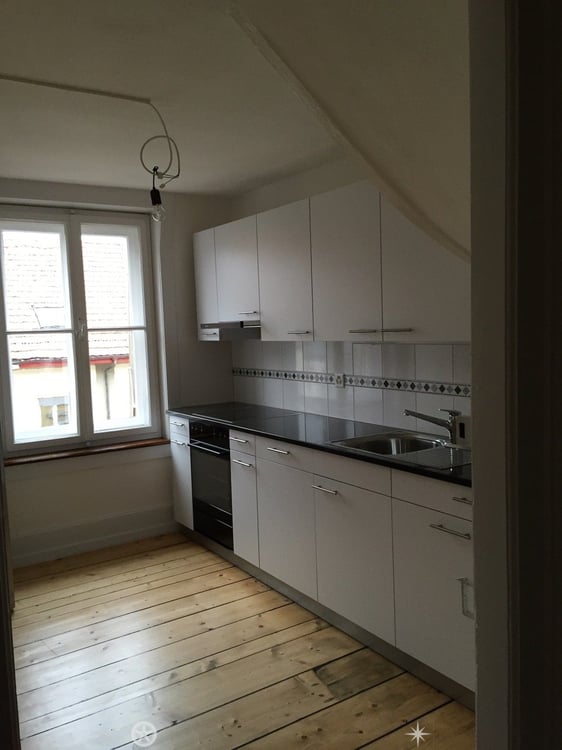 Lumineux appartement de 4 pièces - Helle 4-Zimmer-Wohnung 3