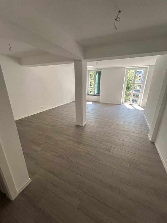 Charmant appartement de 1,5 pièce au cœur de Bienne 7