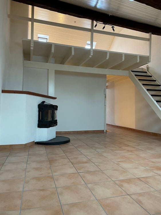 1.5-Zimmerdachwohnung in der Oberstadt von Burgdorf 2