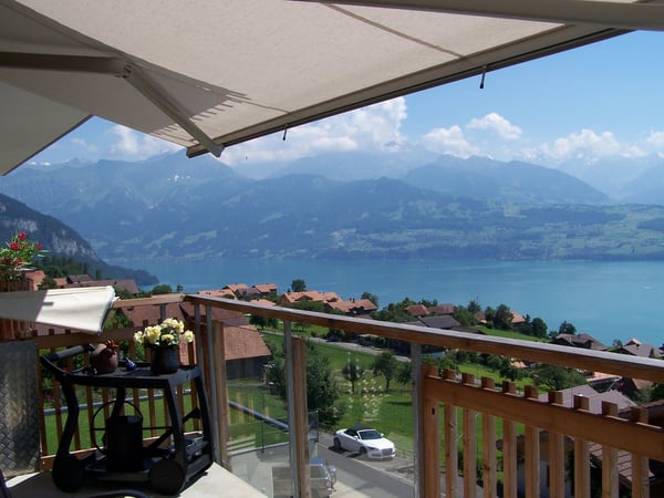 sehr gepflegte 1.5-Zimmer-Wohnung mit schöner Aussicht 11