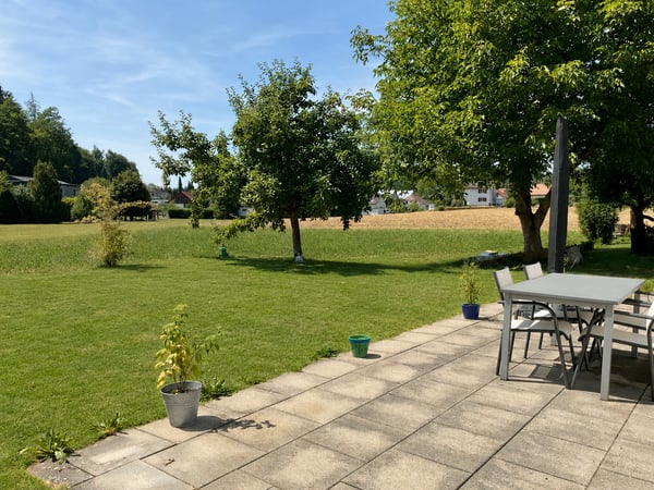 Stilvolles 5½-Zimmer-Einfamilienhaus mit Garten in Hubersdorf 3