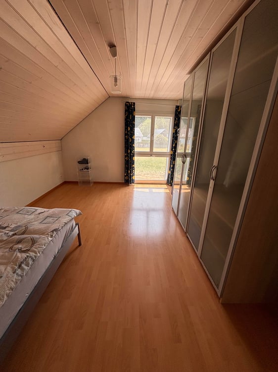 Stilvolles 5½-Zimmer-Einfamilienhaus mit Garten in Hubersdorf 6