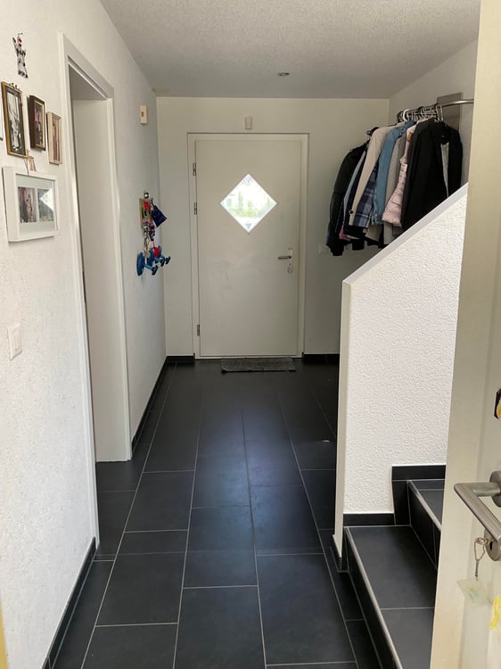 Stilvolles 5½-Zimmer-Einfamilienhaus mit Garten in Hubersdorf 16