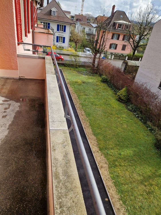 ruhige und helle 1 -Zimmerwohnung im beliebten Champagnequartier 12