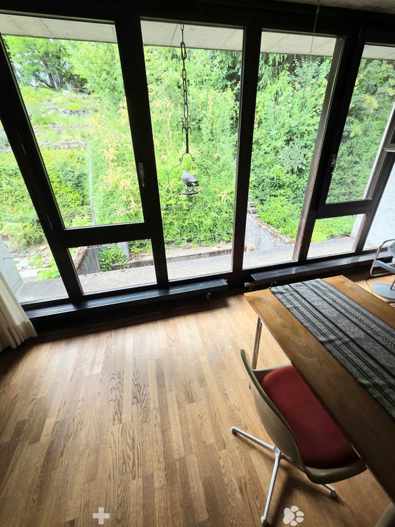Charmantes 5.5-Zimmer-Reiheneinfamilienhaus in Biel – Wohnen mit Stil und Komfort 7