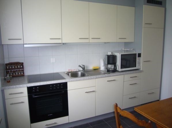 Attraktive und helle 4 1/2 Zimmer-Wohnung mit See und Bergsicht 3