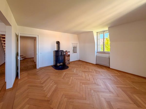 Charmante 4-Zimmer-Maisonette-Wohnung im Altbau an der Südbahnhofstrasse, Bern 8