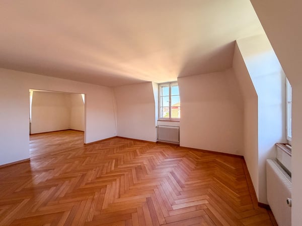 Charmante 4-Zimmer-Maisonette-Wohnung im Altbau an der Südbahnhofstrasse, Bern 23