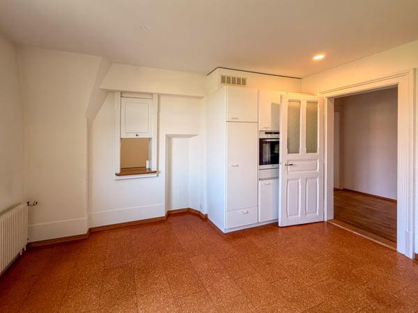 Charmante 4-Zimmer-Maisonette-Wohnung im Altbau an der Südbahnhofstrasse, Bern 10