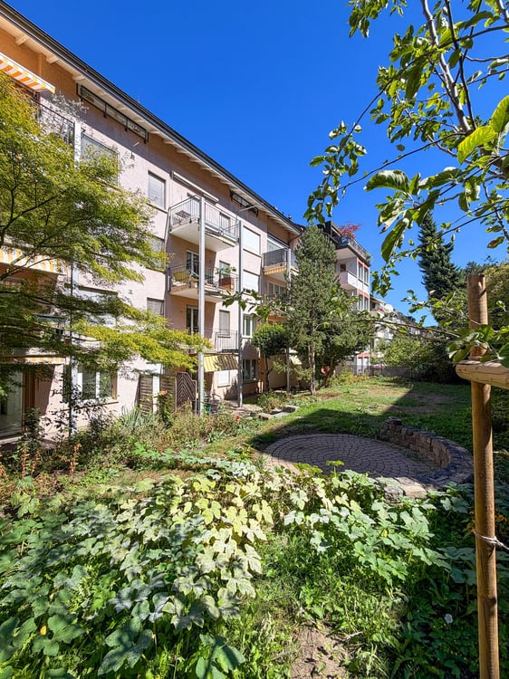Eigenheim mit Balkon und Garten 18