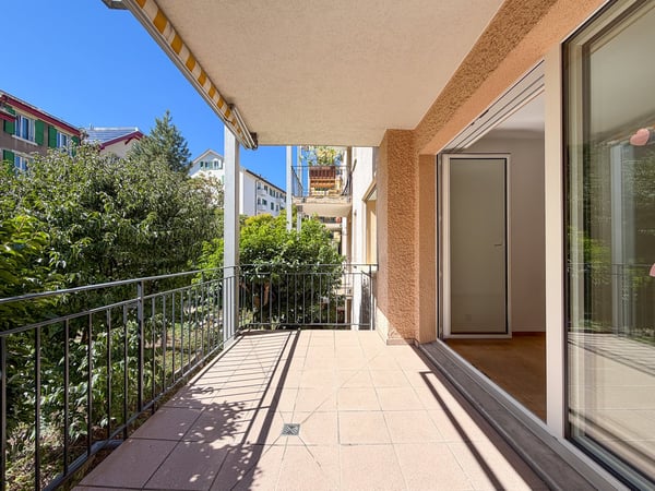 Eigenheim mit Balkon und Garten 1