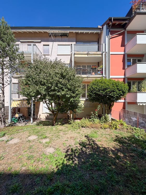 Eigenheim mit Balkon und Garten 19