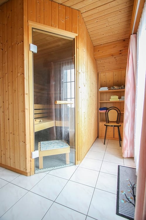 Individuelles 1.5-ZI-EFH nahe Thunersee - Platz, Charme und Komfort mit Privatsphäre 10