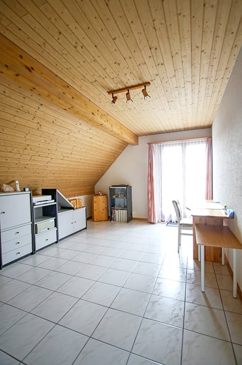 Individuelles 1.5-ZI-EFH nahe Thunersee - Platz, Charme und Komfort mit Privatsphäre 8