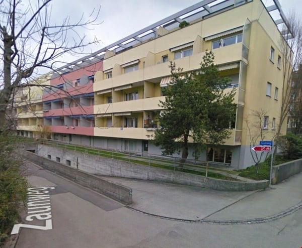 Einstellhallenplatz im Stadtteil V - Breitenrain-Lorraine 2