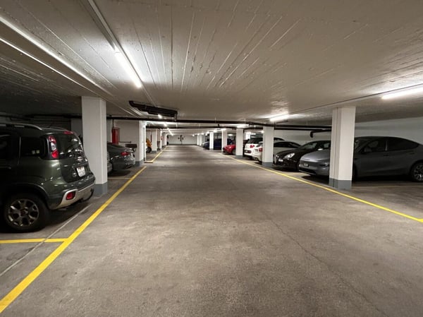 Einstellhallenplatz im Stadtteil V - Breitenrain-Lorraine 3