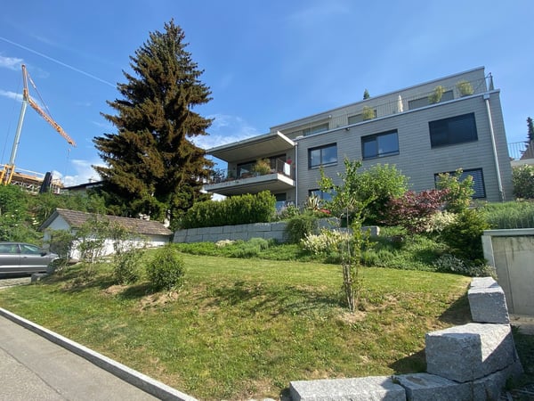 Stilvolle 1.5-Zimmer-Attikawohnung in Muri 1